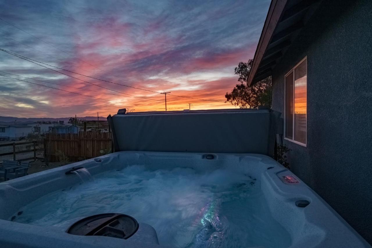 Desert Twilight 29 - Hot Tub & Ev Charger Twentynine Palms Εξωτερικό φωτογραφία